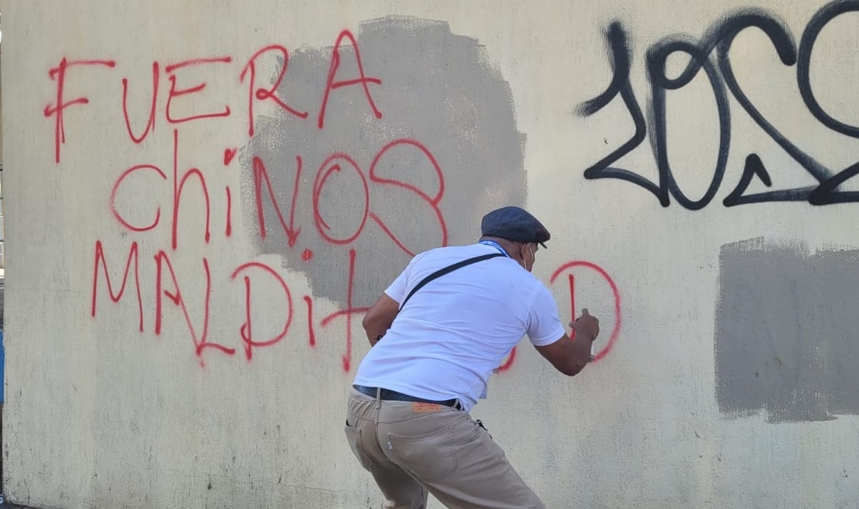 militantes-de-arena-frente-mancharon-paredes-y-golpearon-personas-en-marcha-por-la-paz